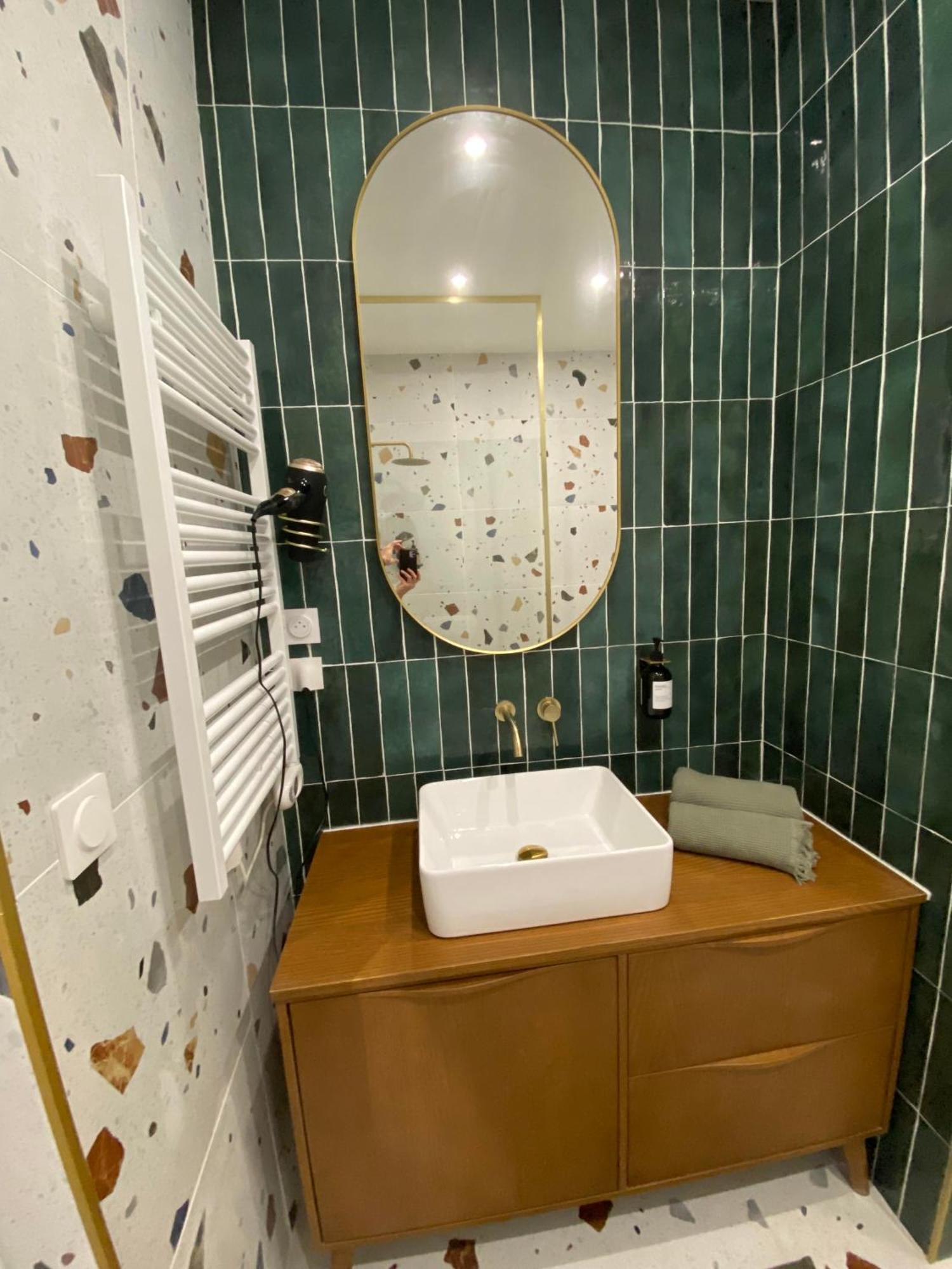 La Halte Des Arenes De Nimes Appartement De Charme Terracotta エクステリア 写真